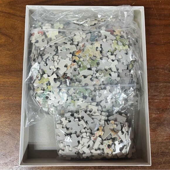 Springbok "Boughs & Berries" Winter Santa 50Jigsaw Puzzle 500 Pieces - Picture 3 of 7